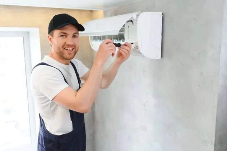 Klímaszerelő szakemberek